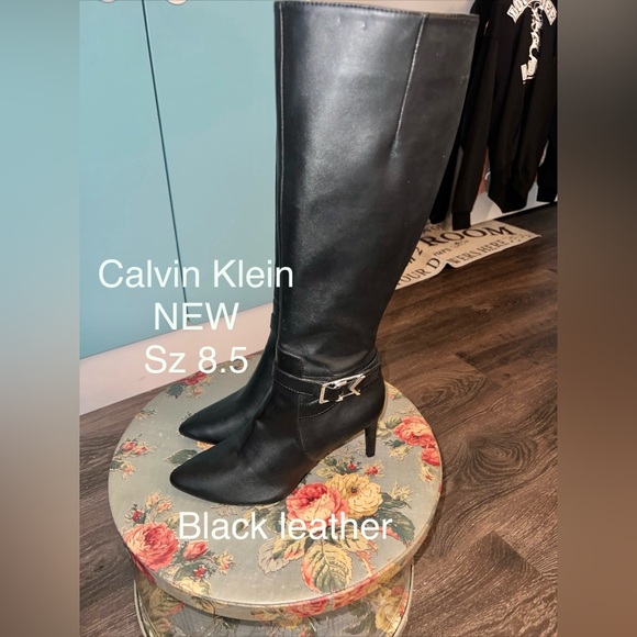 Calvin Klein leather boots - Picture 1 of 5